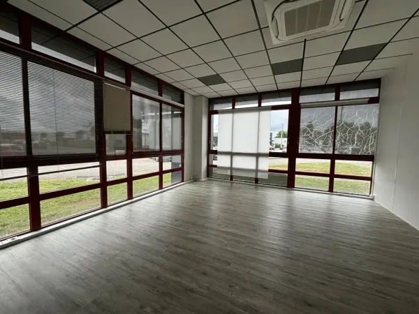 BUREAUX A LOUER