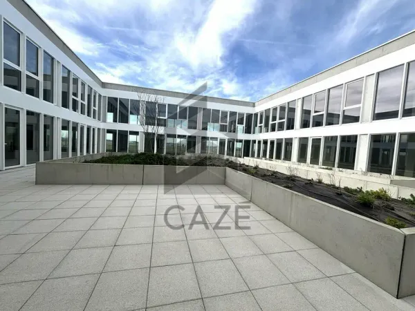 BUREAUX A VENDRE OU A LOUER