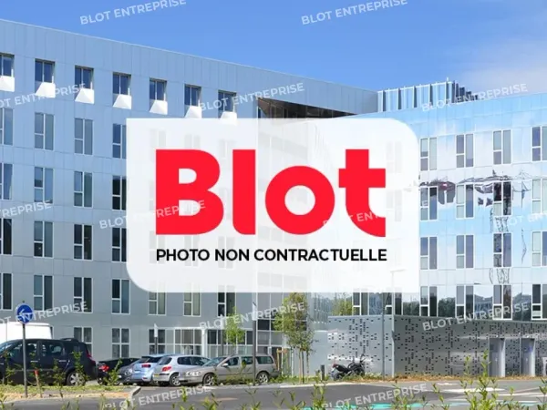 À VENDRE / À LOUER - BUREAUX / LOCAUX D'ACTIVITÉS - CRACH - 586 m²