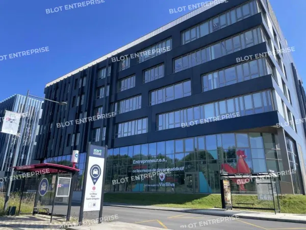 A LOUER - BUREAUX pied de métro 657 m² CESSON