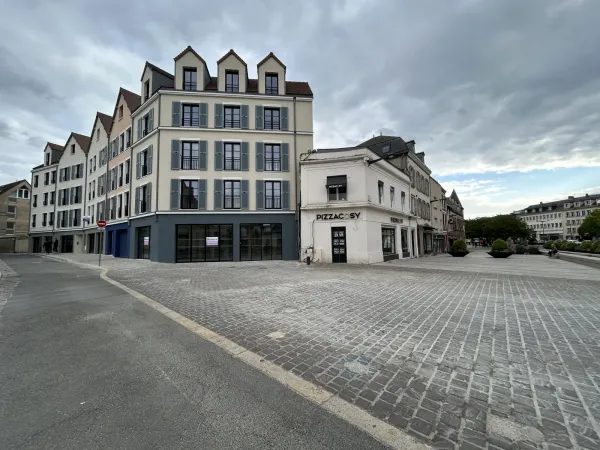 Local neuf en coeur de ville