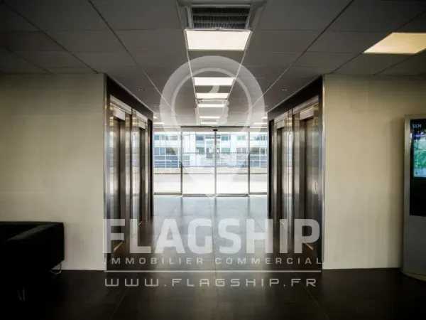 BUREAUX - 379M² - PANTIN