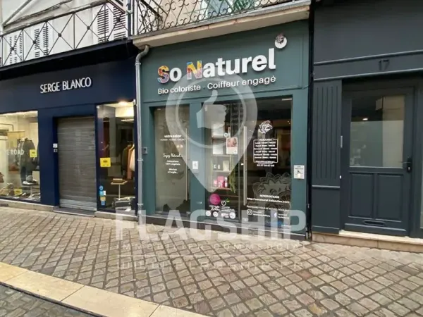 Location Commerce CHARTRES 28000