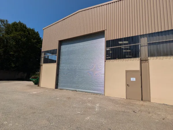 Locaux d'activités à louer 351m² - Vizille hors ZFE