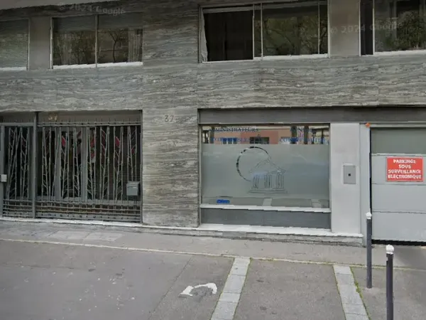 Bureaux à Louer RDC sur Rue - Paris 12