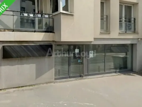 LOCAL COMMERCIAL A LOUER