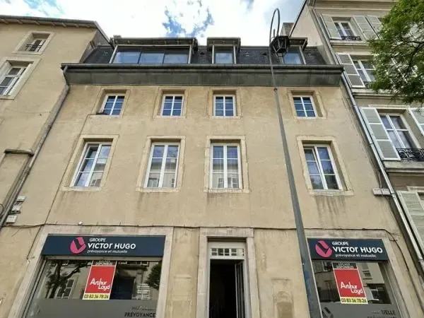 LOCAL COMMERCIAL A VENDRE