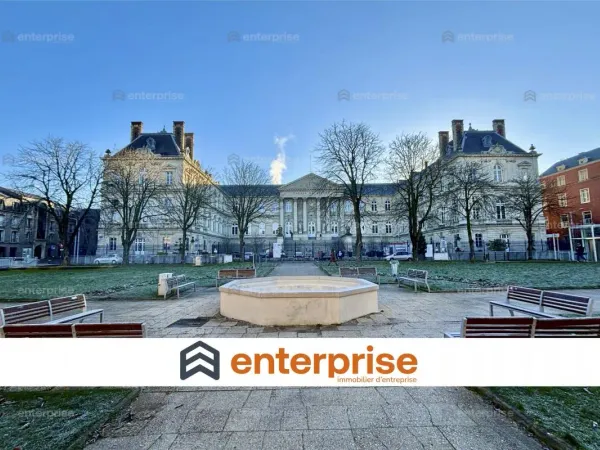 OPPORTUNITÉ RARE - EN HYPER CENTRE VILLE - FACE AU PALAIS DE JUSTICE