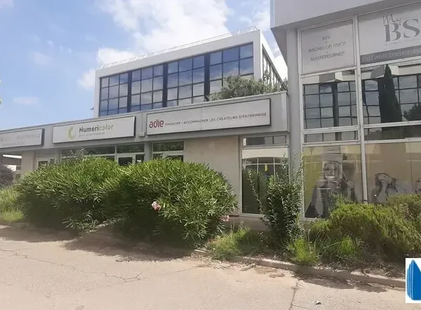 BUREAUX A VENDRE