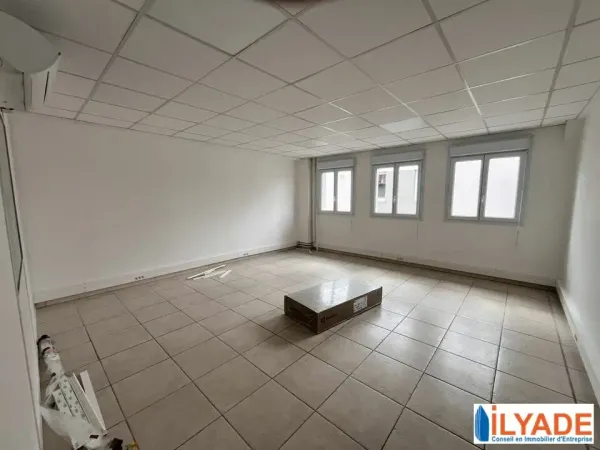 BUREAUX A LOUER