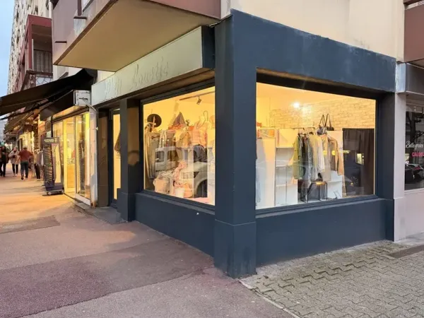 Local/bureau Bail à céder AIX LES BAINS (73)