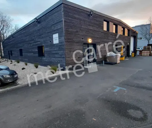 A VENDRE OU A LOUER - LOCAL D'ACTIVITÉS - LA CHAPELLE SUR ERDRE