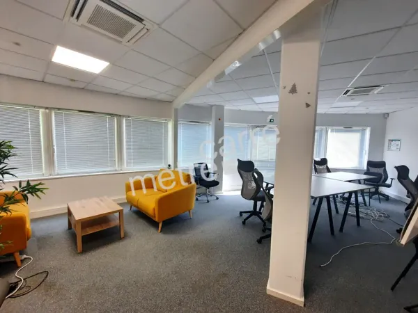 BUREAUX A LOUER - LA FLEURIAYE - CARQUEFOU