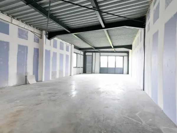 ANGERS OUEST - VOTRE ATELIER-LABO NEUF DE 45 M² A 132 M² A PARTIR DE 86 K€ HT