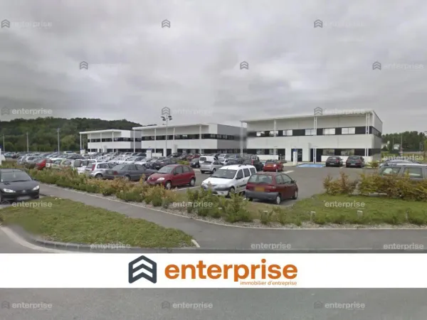 A LOUER - BUREAUX DIVISIBLES - LA CROIX ST OUEN