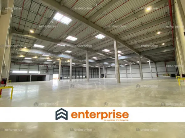 A LOUER - ENTREPÔT NEUF DE 6.221 M2 - COMPIEGNE