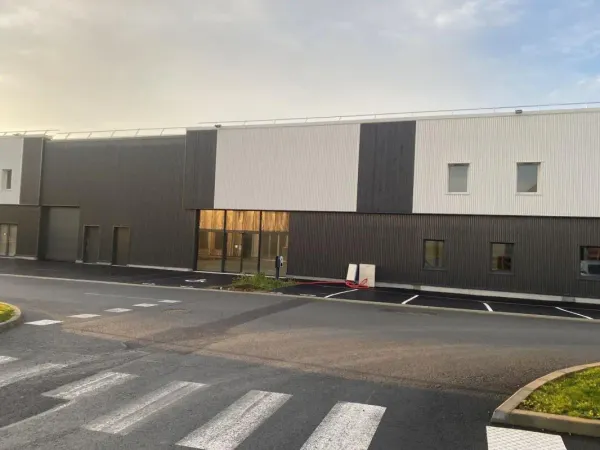 Vente Local d'activités Cormelles Le Royal 14123