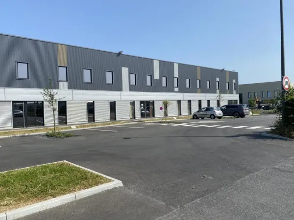 Vente Bureau Ifs 14123