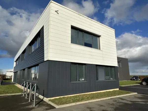 Bureaux équipés à vendre 
