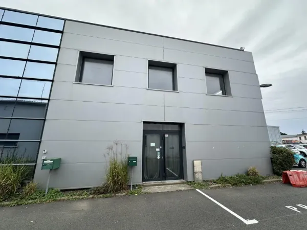 Locaux bureaux à louer proximité rocade
