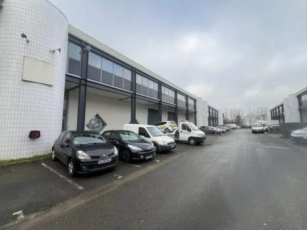 Immobilier Professionnel à louer Élancourt