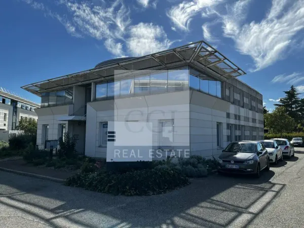 BUREAUX A VENDRE