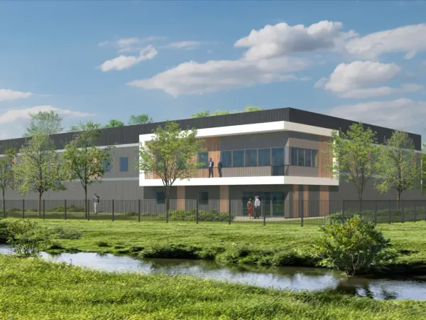 Local d'activités neuf au pied de la zone commerciale de Chambly et Persan Beaumont dans le Val d'Oi