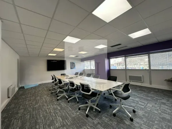 BUREAUX A VENDRE