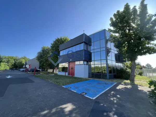 Location Local d'activités Tigery 91250