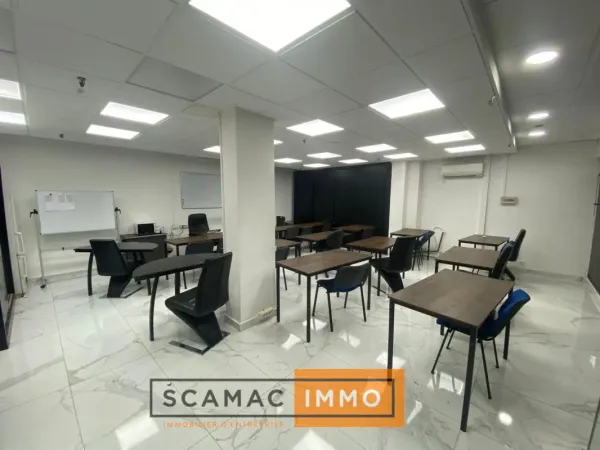 Local commercial de 200m²
