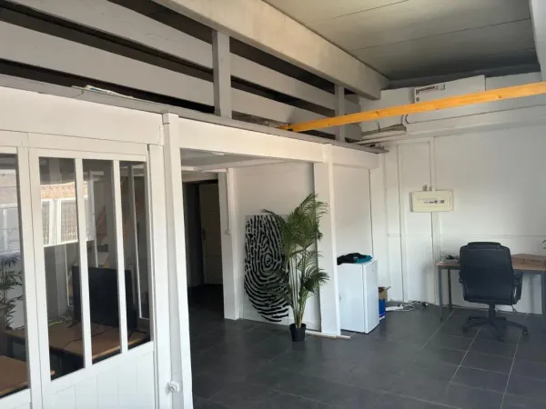 Local d'activités de 55m²