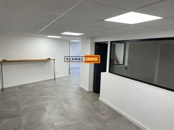 Local d'activités de 188m²
