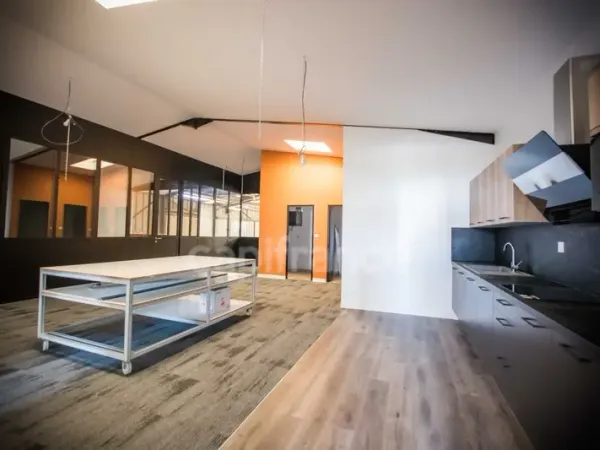 Dpt Hérault (34), à louer bureaux à SETE