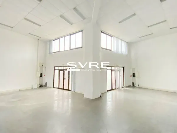 MIXTE ACTIVITE BUREAUX A LOUER
