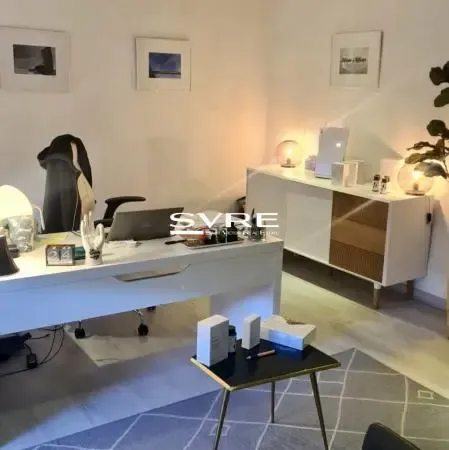 BUREAUX A VENDRE