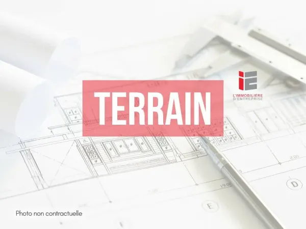 TERRAIN A VENDRE