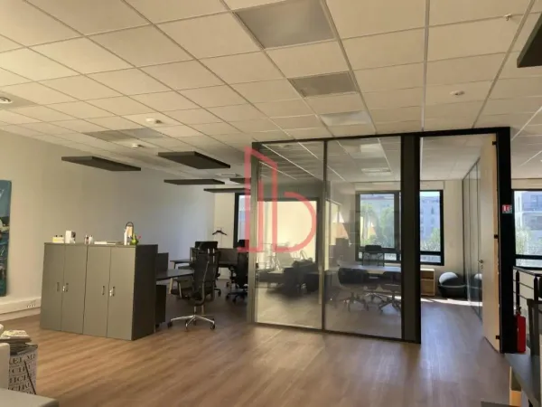 A louer Bureaux 837.2m2 Bordeaux Chartrons