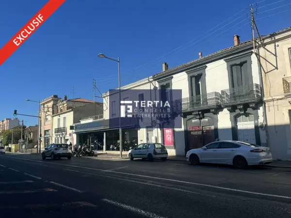 BUREAUX / COMMERCE A VENDRE
