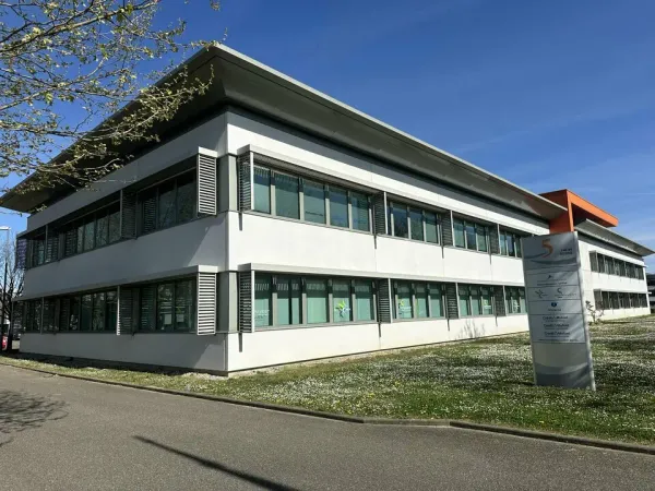 BUREAUX A VENDRE