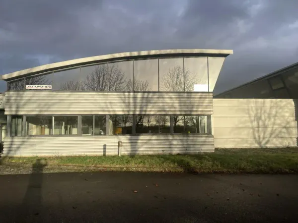 Local d'activité 500 m²