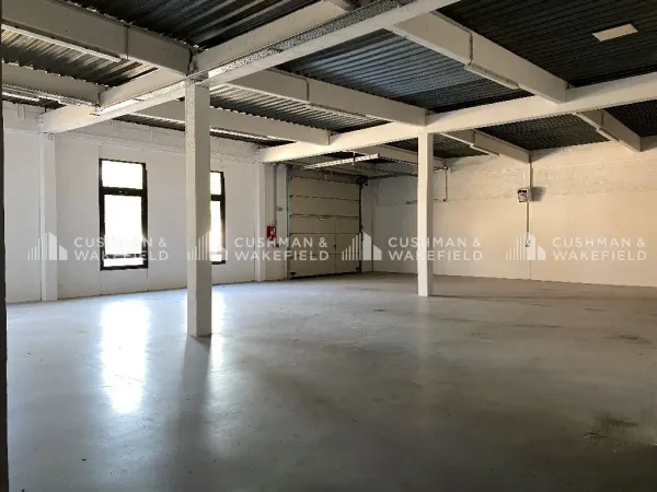 Activités 431 m² (non div.) à louer (LINGOLSHEIM 67380)