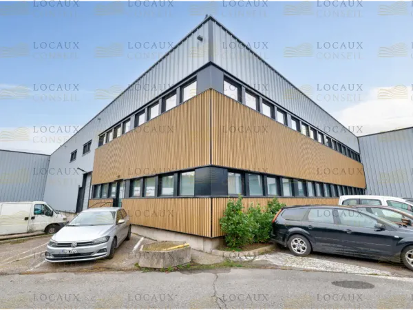 A LOUER - Local d'activité 1 850 m² - VILLENEUVE-LA-GARENNE