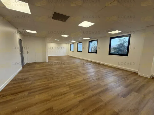 A LOUER - Bureaux 80 m² - GENNEVILLIERS