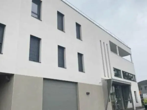 BUREAUX A VENDRE OU A LOUER