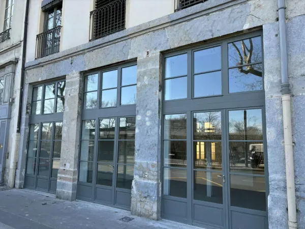 BUREAUX A VENDRE