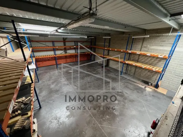 À LOUER / LOCAL D'ACTIVITÉS 280 M2 / EVREUX