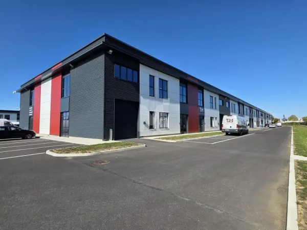 Vente Local d'activités Lieusaint 77127