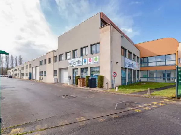 Location Local d'activités Emerainville 77184