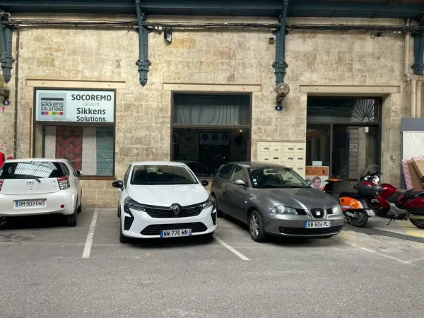 LOCAL COMMERCIAL A LOUER