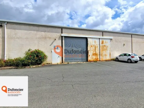 ACTIVITE / ENTREPOT A LOUER